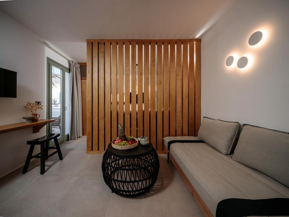 "Makava Suites" Your Luxe Urban Sanctuary Naxos City エクステリア 写真