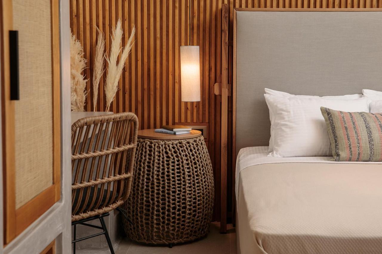 "Makava Suites" Your Luxe Urban Sanctuary Naxos City エクステリア 写真