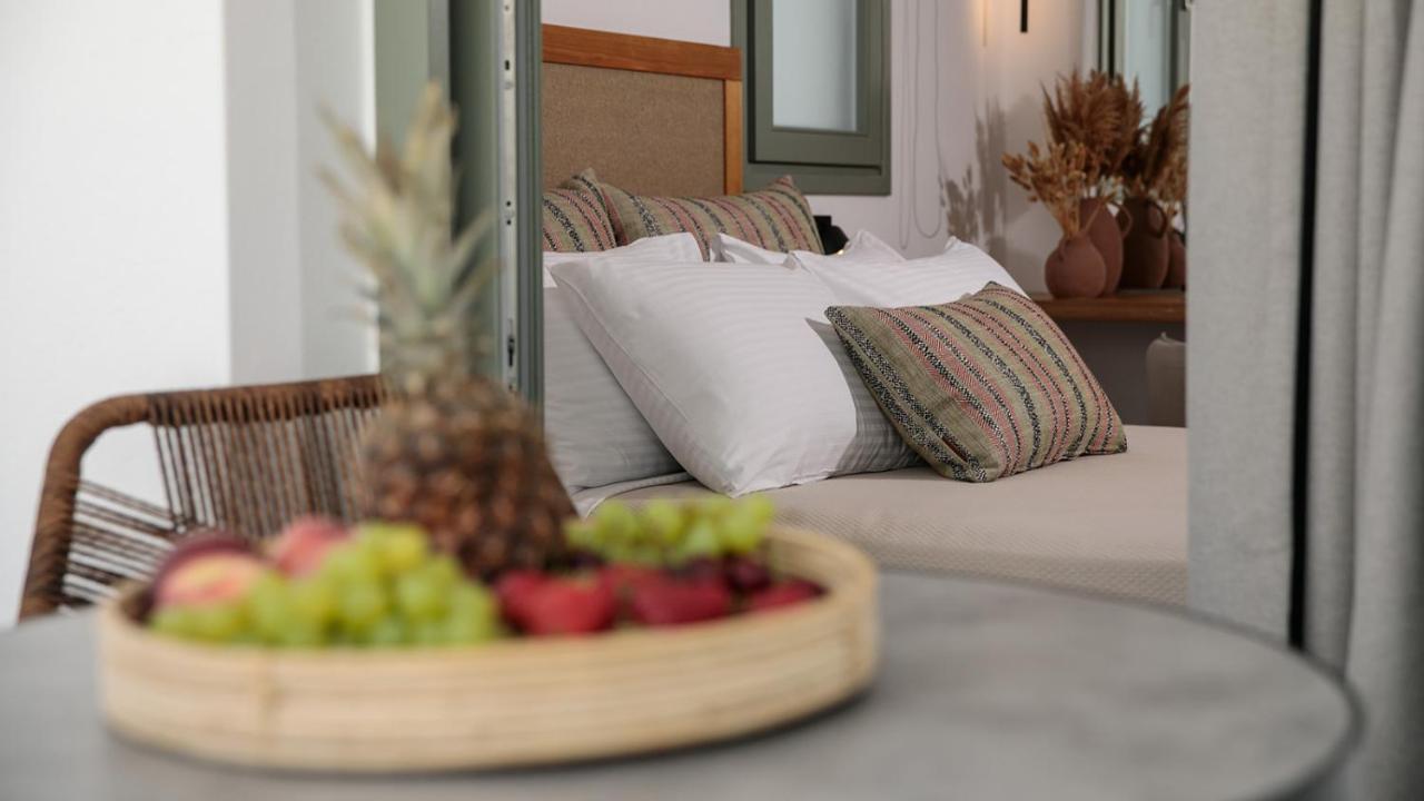 "Makava Suites" Your Luxe Urban Sanctuary Naxos City エクステリア 写真