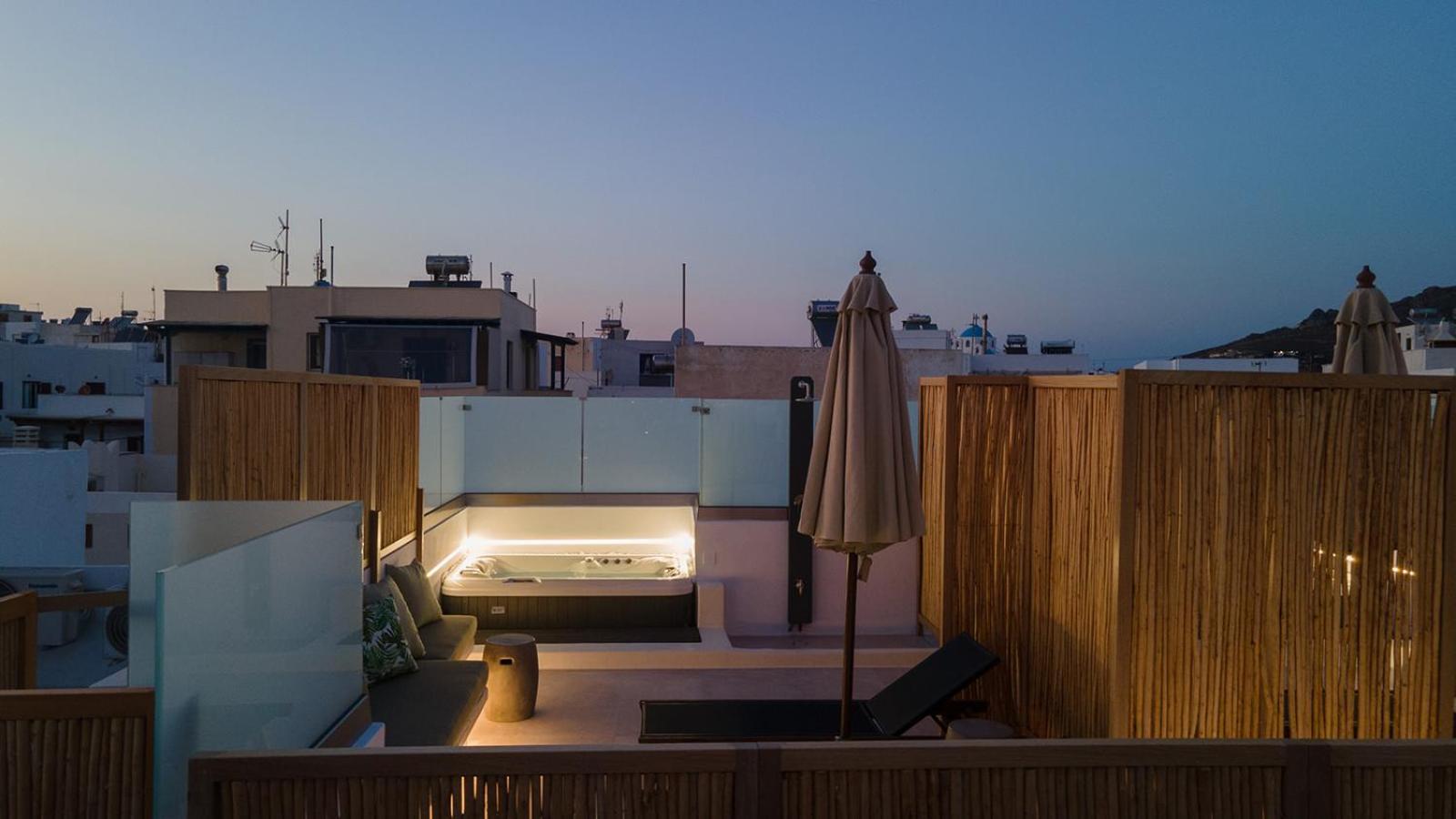 "Makava Suites" Your Luxe Urban Sanctuary Naxos City エクステリア 写真