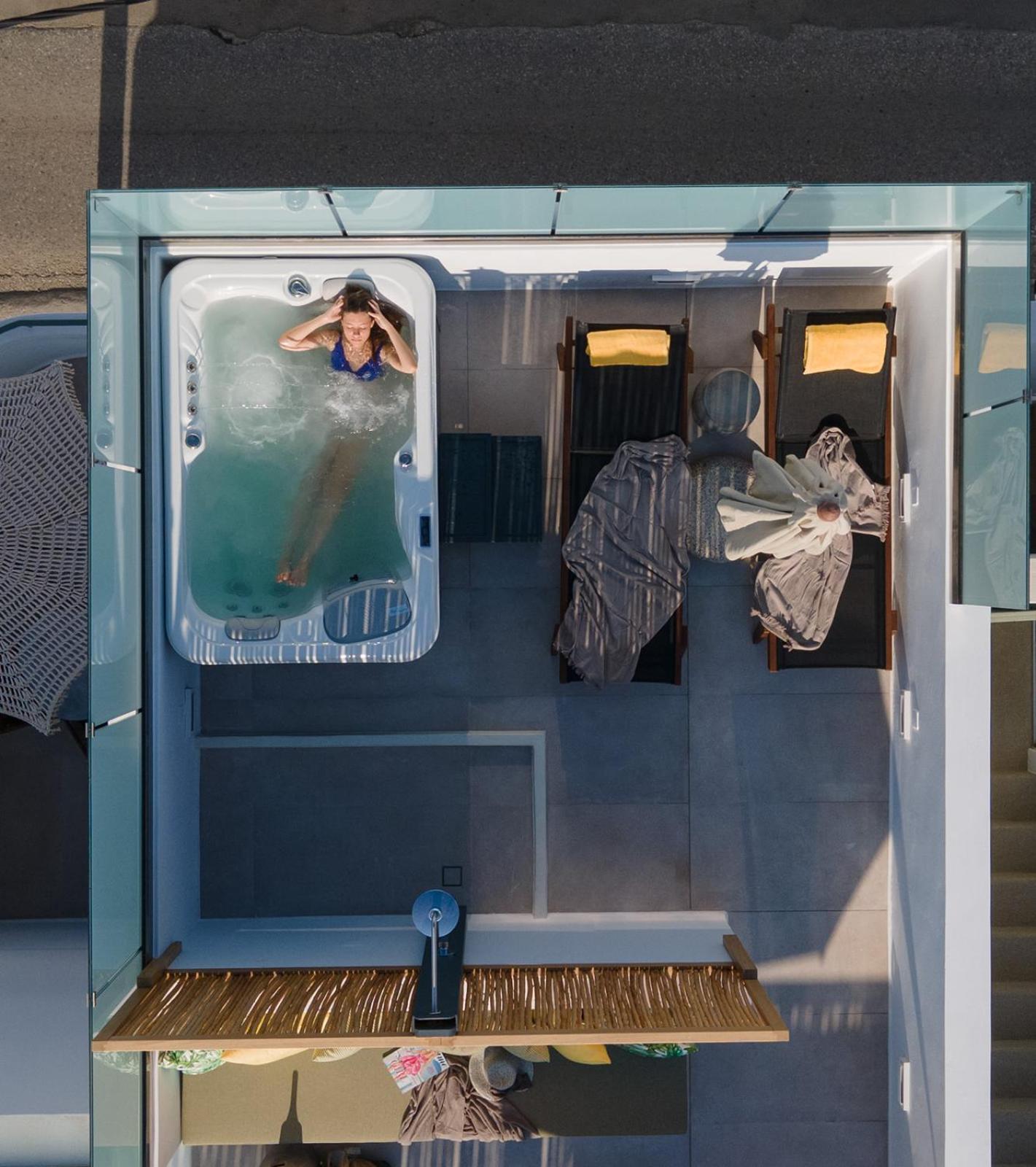 "Makava Suites" Your Luxe Urban Sanctuary Naxos City エクステリア 写真