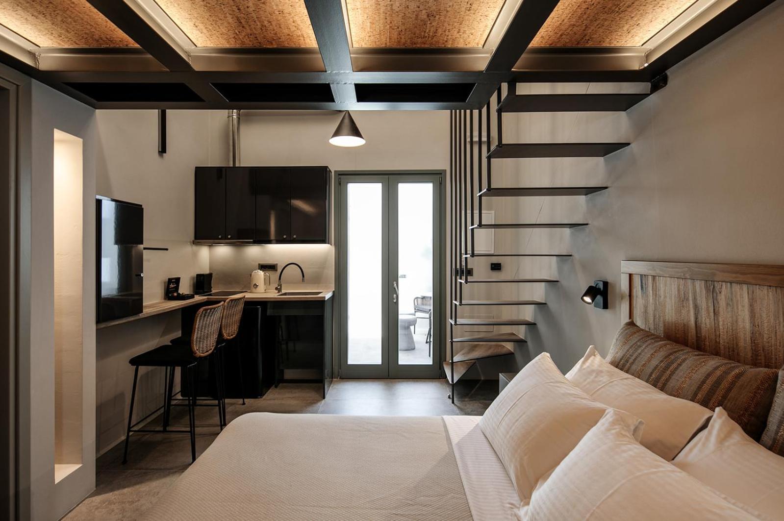 "Makava Suites" Your Luxe Urban Sanctuary Naxos City エクステリア 写真